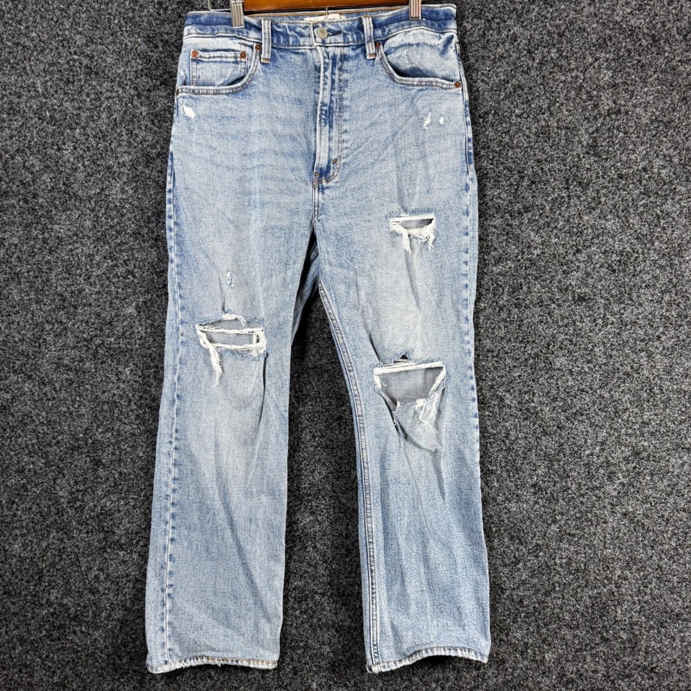 Abercrombie & Fitch Ankle Straight Ultra High Rise Distressed Jeans Lght Wash 30